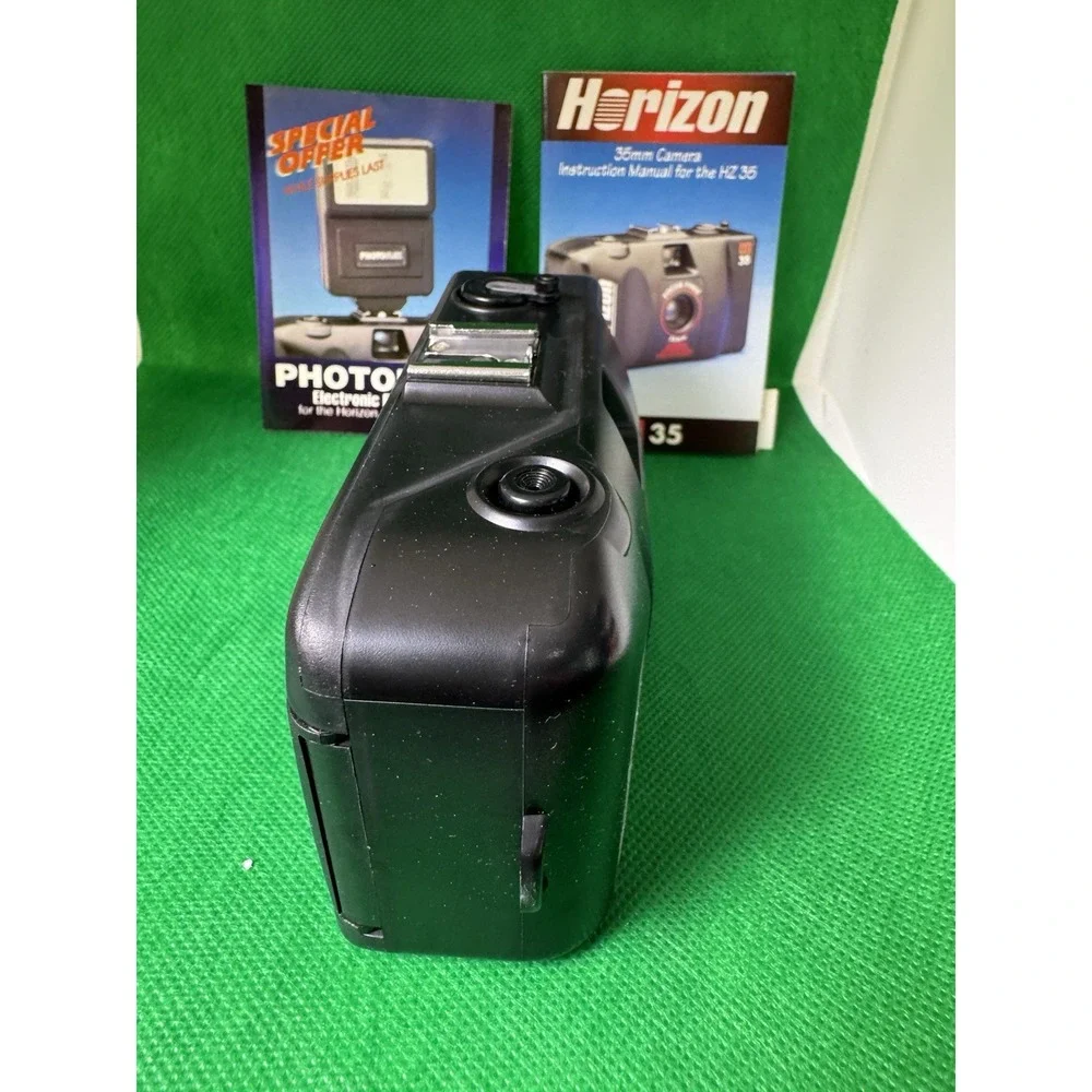 Horizon HZ35‎ Camera Uses 35mm Film Complete w Instruction Book & Box Untested